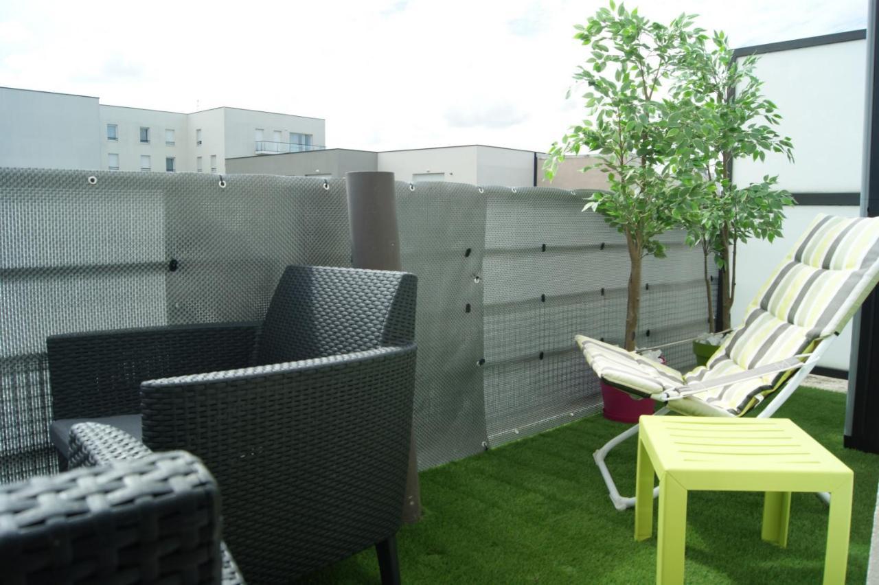 Victoria-T2-41M2-Balcon, Wifi, Linge, Produits, Menage Inclus Apartment Reims Luaran gambar